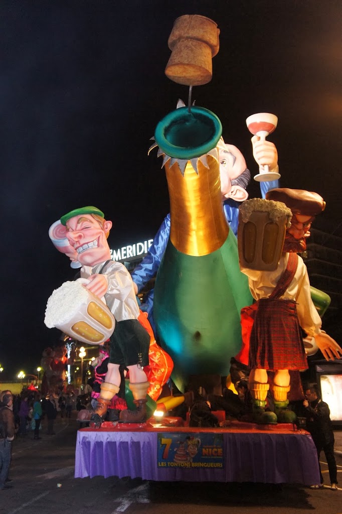 carnaval-de-nice-corso-aux-lumières