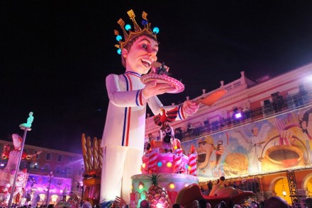 carnaval-de-nice-corso-aux-lumières