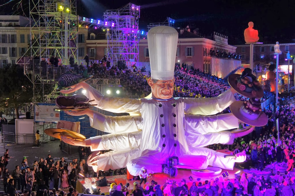 carnaval-de-nice-corso-aux-lumières