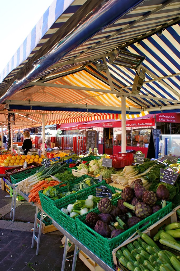 Vieux-nice-Cours-saleya