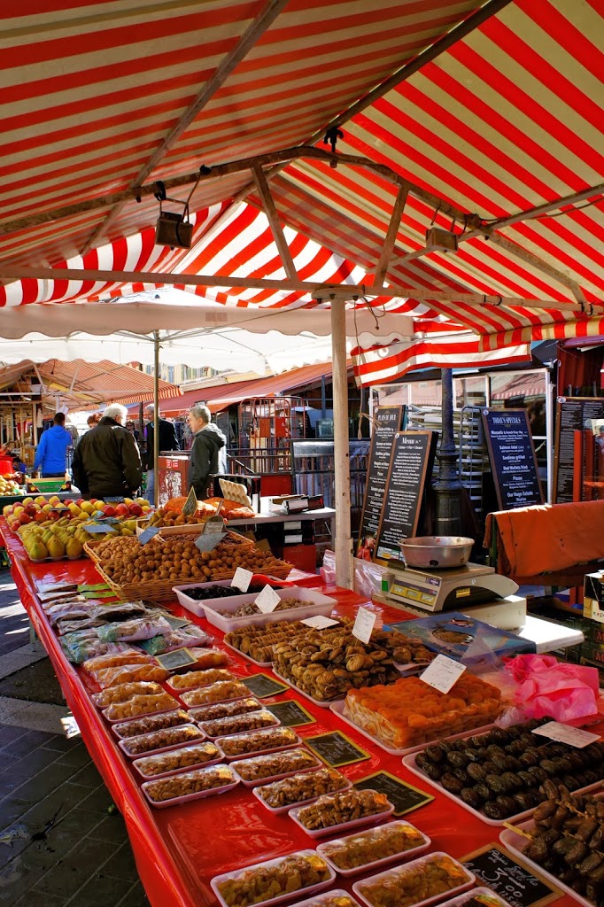 Vieux-nice-Cours-saleya