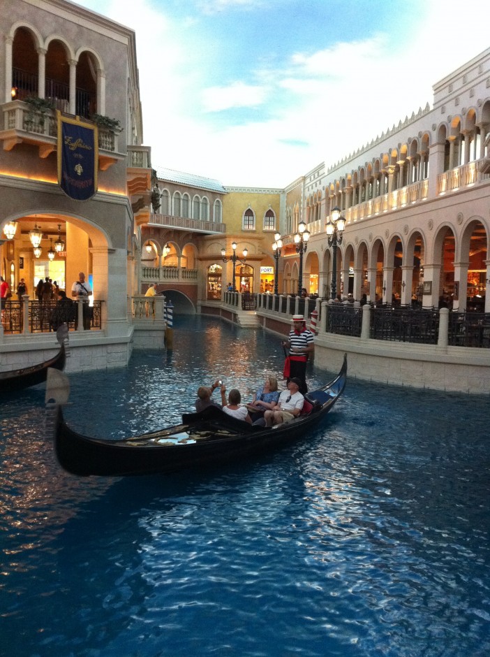 voyage-las-vegas-hotel-venetian-gondoles-venise