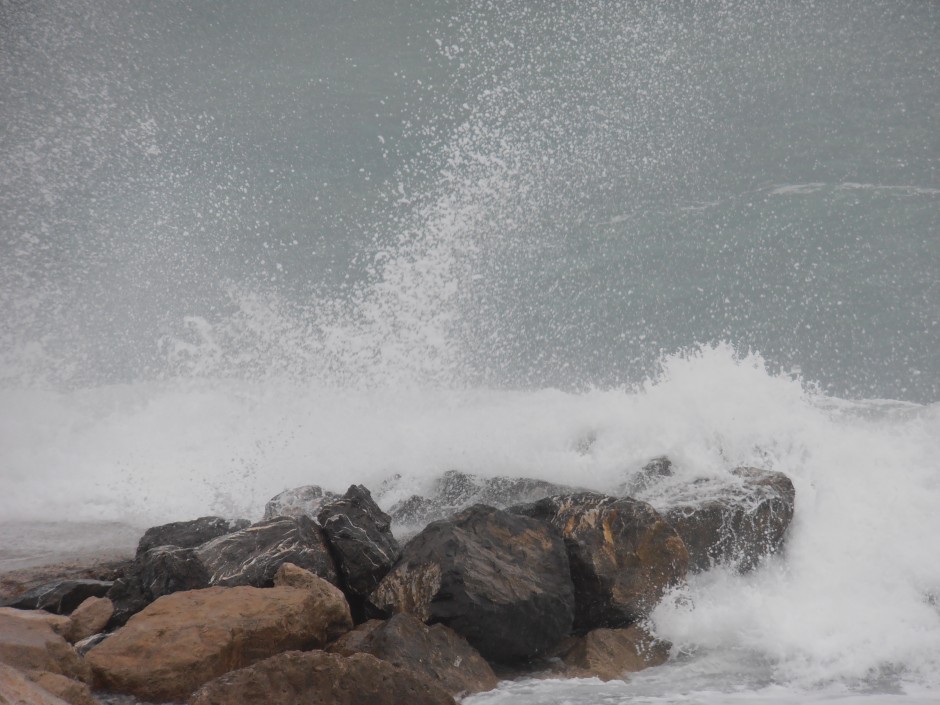 mer-tempete-nice-cotedazur-coup-de-mer