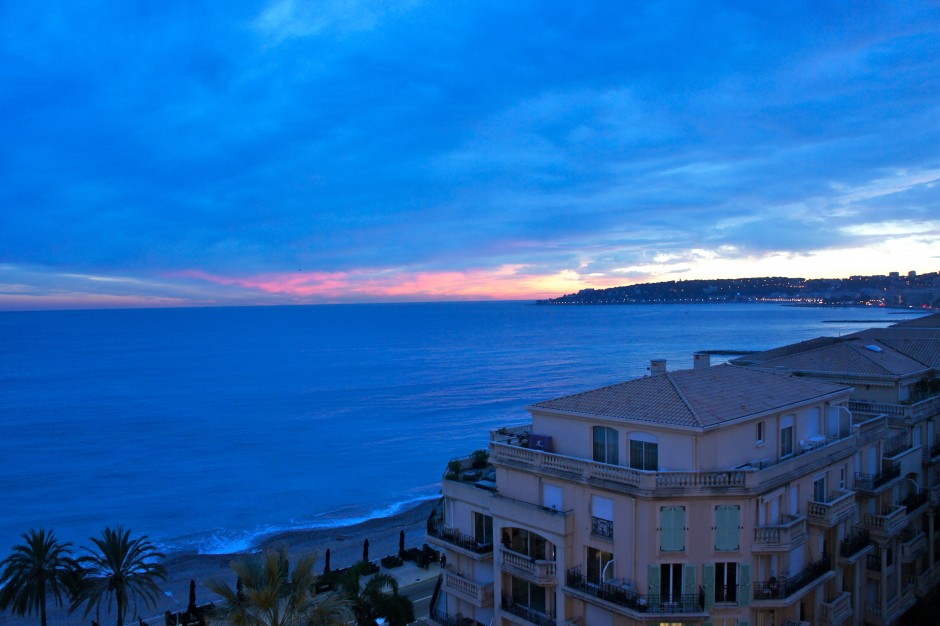 chambre-standing-hotel-royal-westminster-menton-vacances-bleues-avis-test-vue