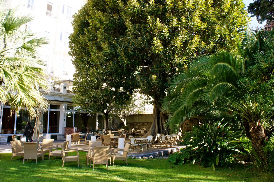 hotel-royal-westminster-menton-vacances-bleues-jardin