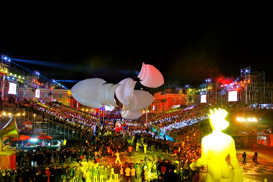 carnaval-de-nice-2015-corso-canarvalesque-lumières-roi-de-la-musique