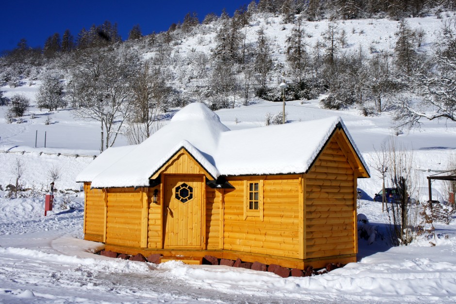 kota-finlandais-camping-cians-beuil-valberg-nuit-insolite-06