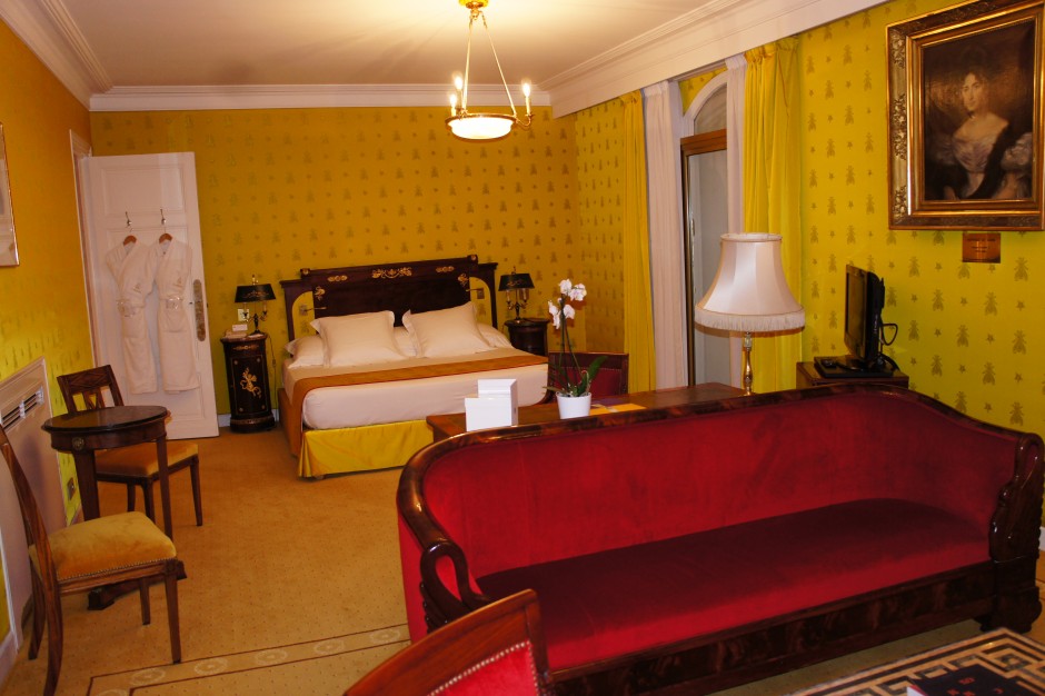 salon-hotel-negresco-palace-nice-chambre