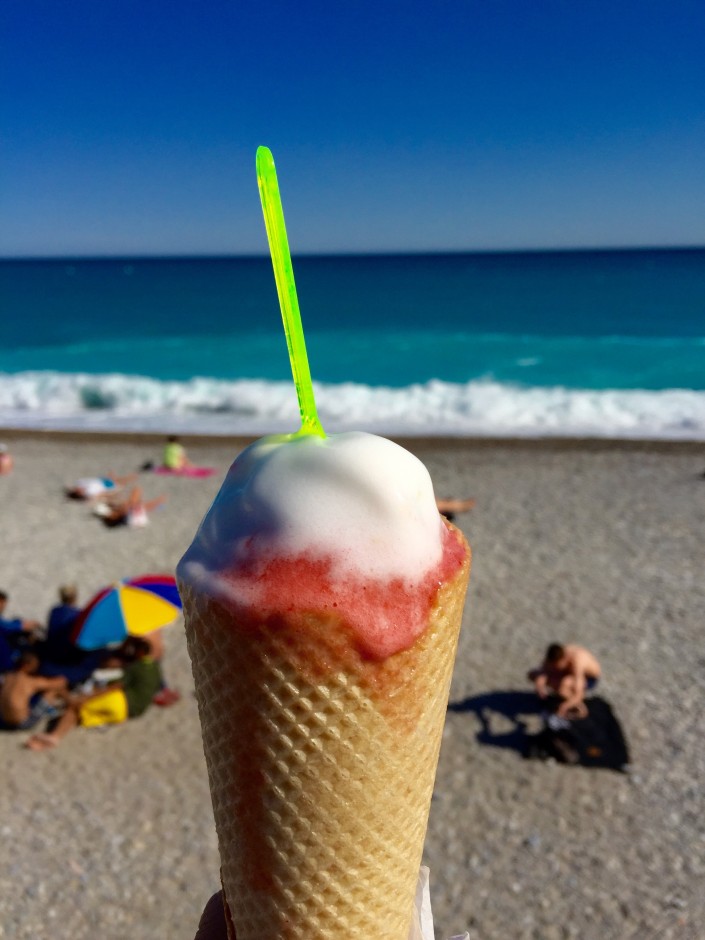 ou-manger-une)bonne-glace-à-nice-canastel