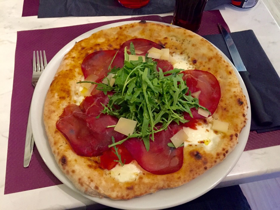 bonne-pizza-nice-pucci-restaurant-focaccia