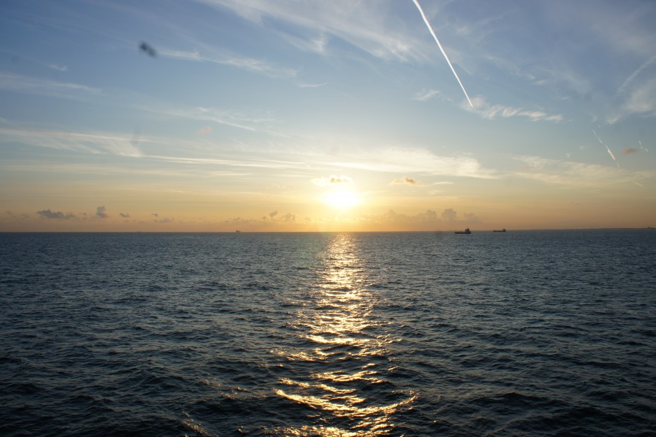 croisières-fjords-norvegiens-coucher-de-soleil