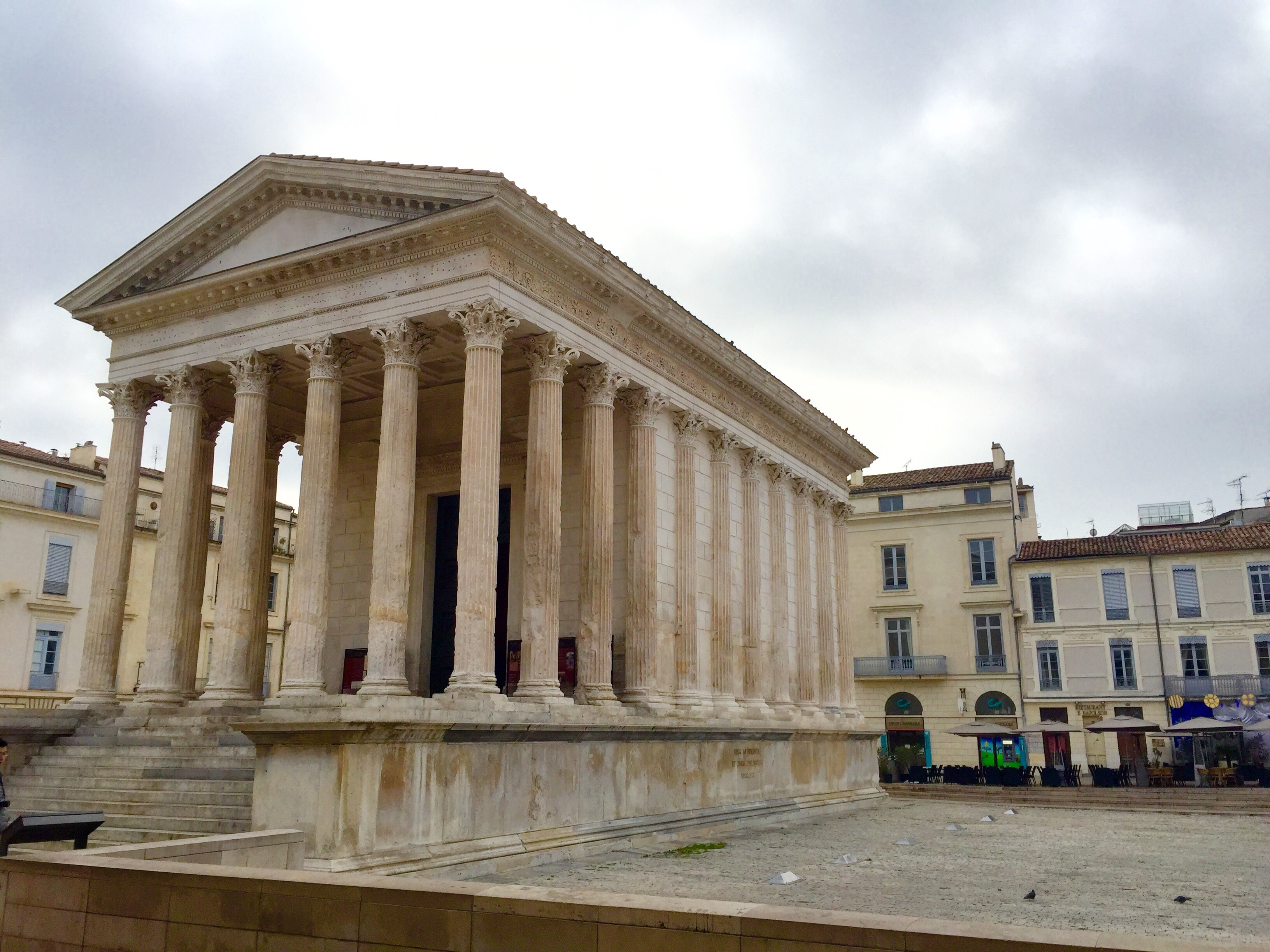 week-end à Nîmes