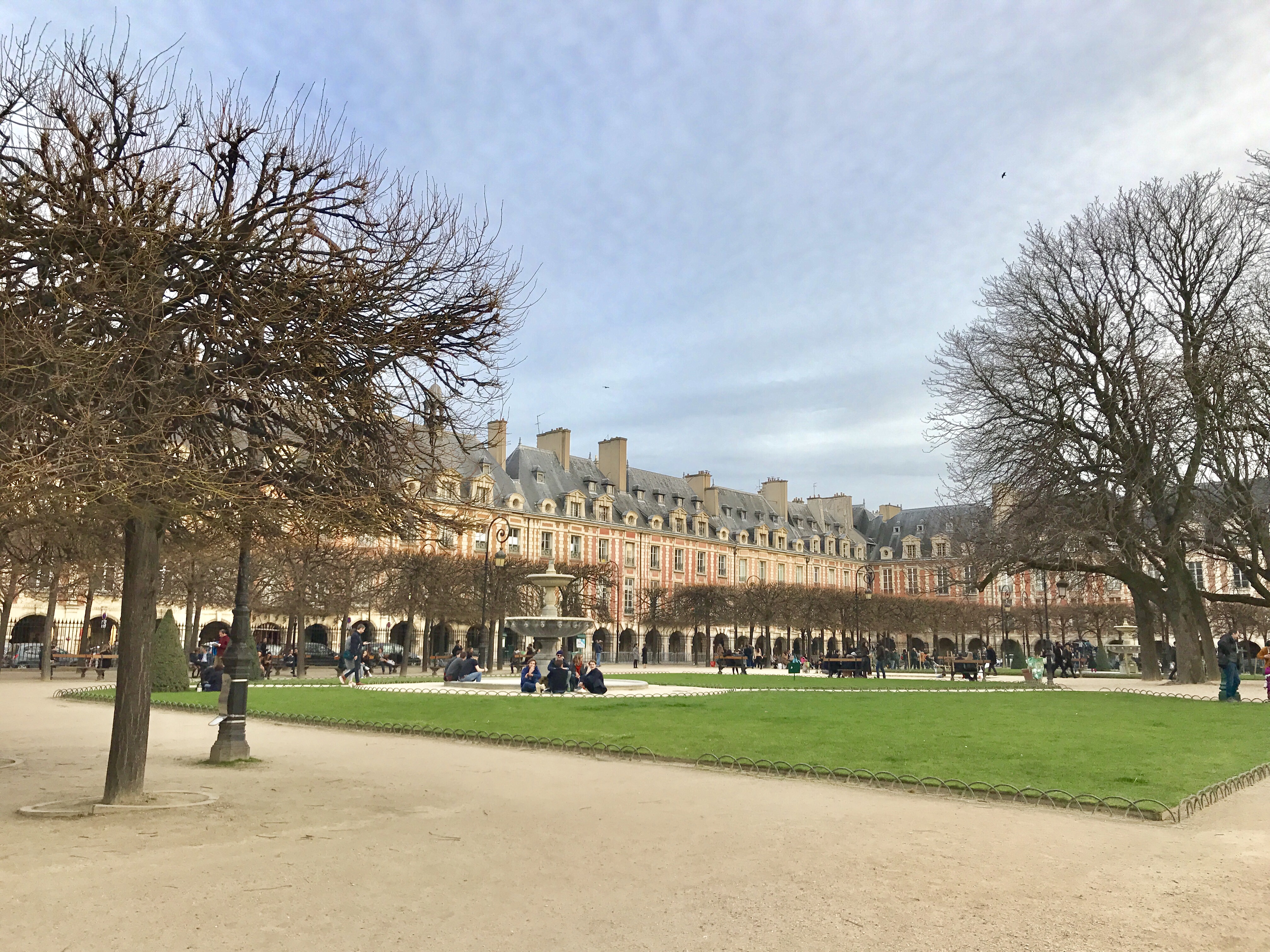 Place des Vosges 