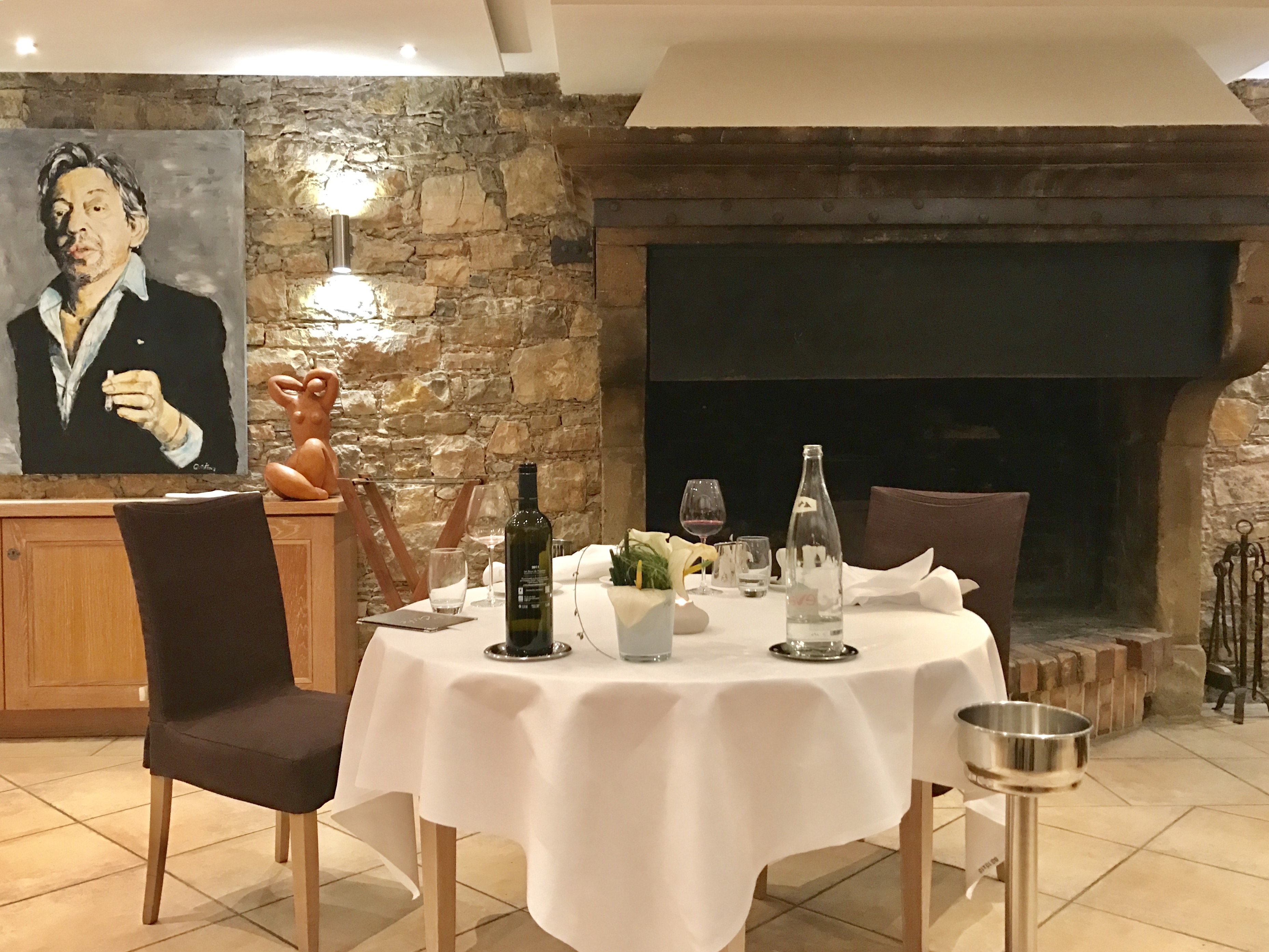 Salle-restaurant-le-ciste