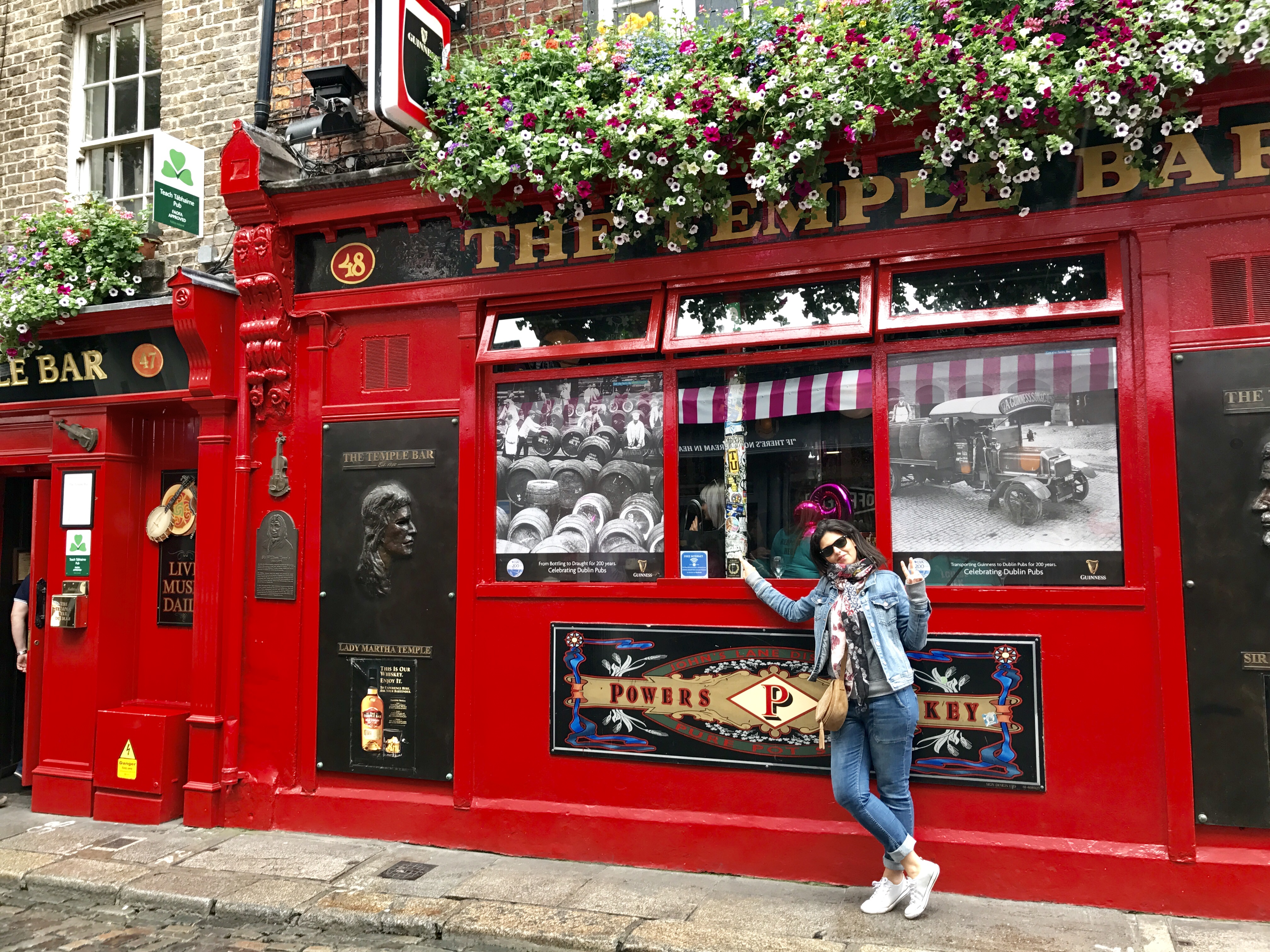 Temple bar